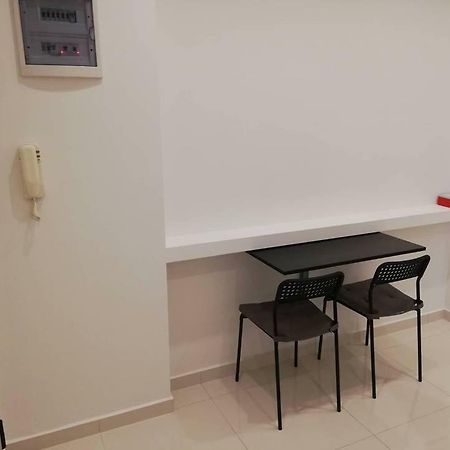 WHITE LUX APARTMENT FOR 2 vipgreece Athene Buitenkant foto