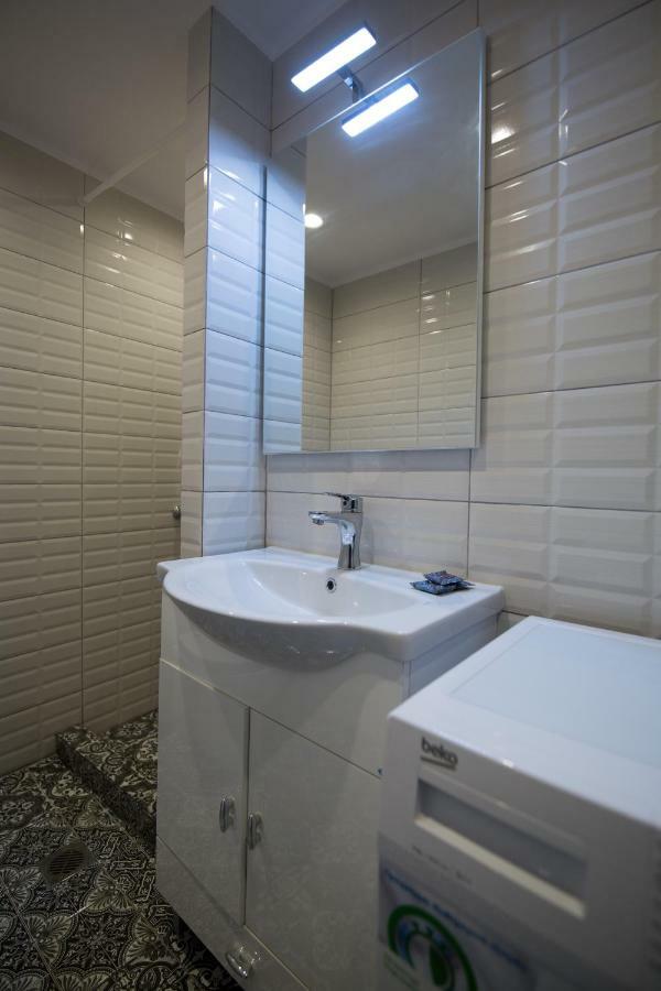 WHITE LUX APARTMENT FOR 2 vipgreece Athene Buitenkant foto