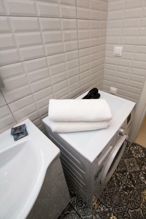 WHITE LUX APARTMENT FOR 2 vipgreece Athene Buitenkant foto
